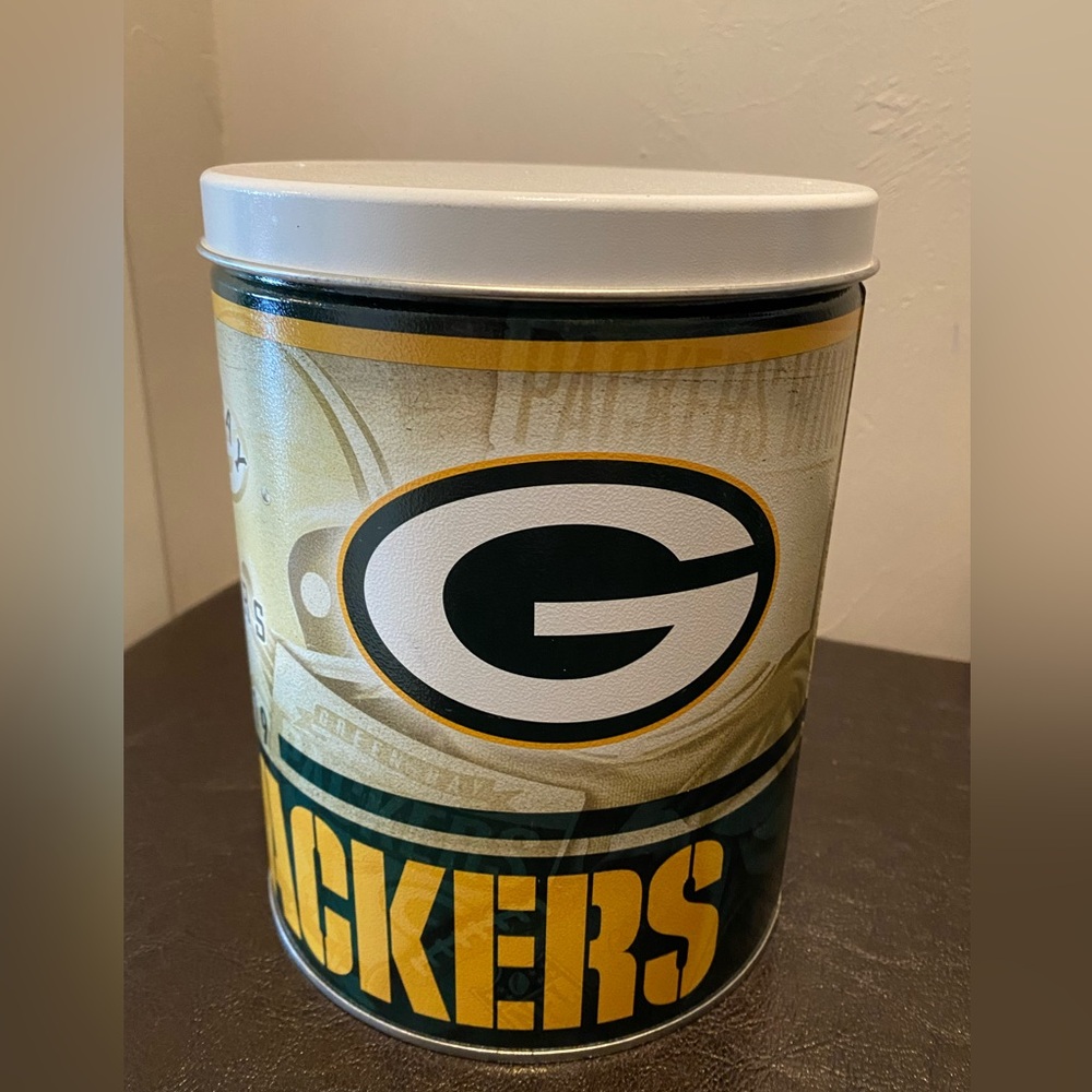 Vintage Green Bay Packers Decorative Metal Storage Tin